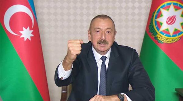 Aliyev'den Macron'a: Tüm sorumluluk Ermenistan'a ait