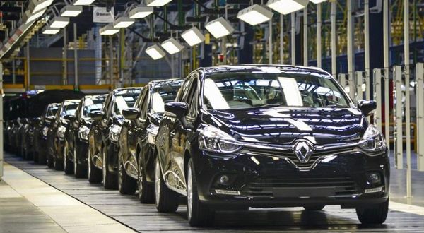 Renault, tepkilerin ardından Rusya'daki faaliyetlerini askıya aldı
