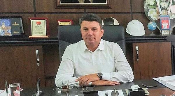CHP'li belediye başkanı hakkında taciz davası! 4 kadın şikayetçi oldu...