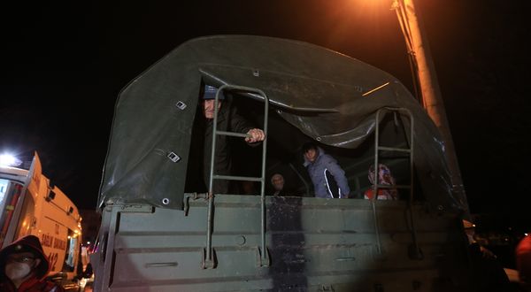 Kırklareli'nde taşkın, mahsur kalanlar askeri araçlarla kurtarıldı