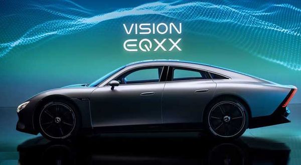 Mercedes-Benz yeni elektrikli otomobilini tanıttı