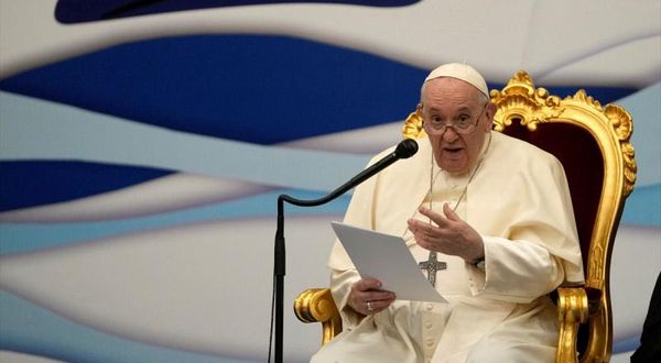Papa'dan 'Ukrayna' açıklaması: Kiev'e gidebilirim