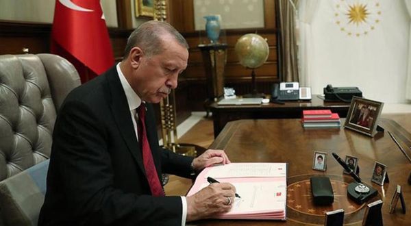 Erdoğan imzaladı, Resmi Gazete'de yayımlandı: çok sayıda görevden alma ve atama kararı var