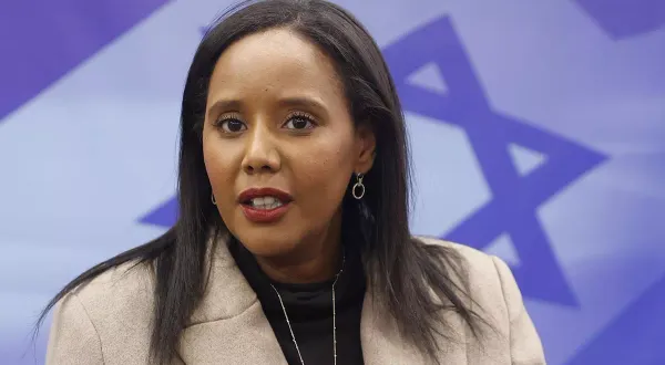 İsrailli bakan, ülkesini Etiyopyalı Yahudilere "iki yüzlü" davranmakla suçladı