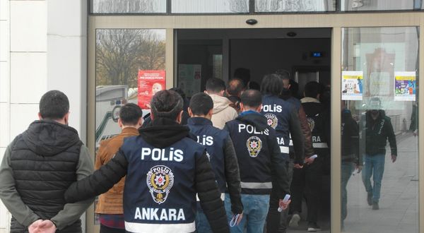 Ankara'da FETÖ'nün mahrem yapılanmasına operasyon!