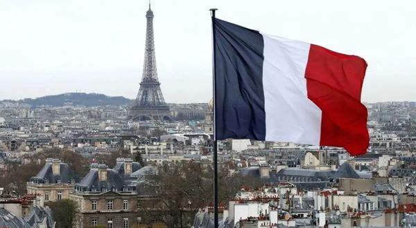 Fransa'da İslamafobi sürüyor! Soruşturma açıldı...
