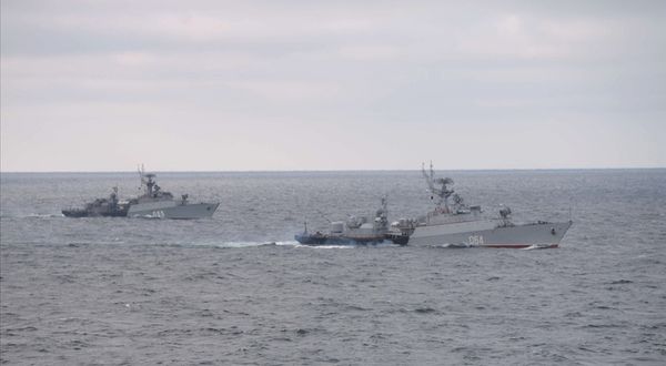 Karadeniz'de gemisi batan Rusya geri çekiliyor