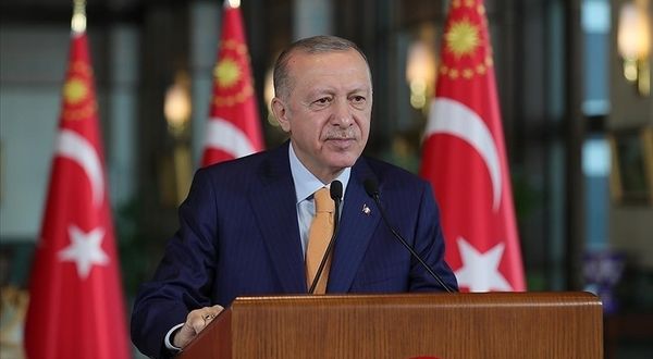 Cumhurbaşkanı Erdoğan, Menderes, Zorlu ve Polatkan'ı andı