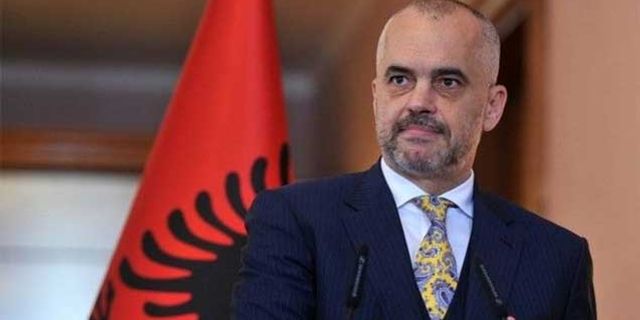 Arnavutluk Başbakanı Rama: 900 Afgan sığınmacıyı kabul ettik
