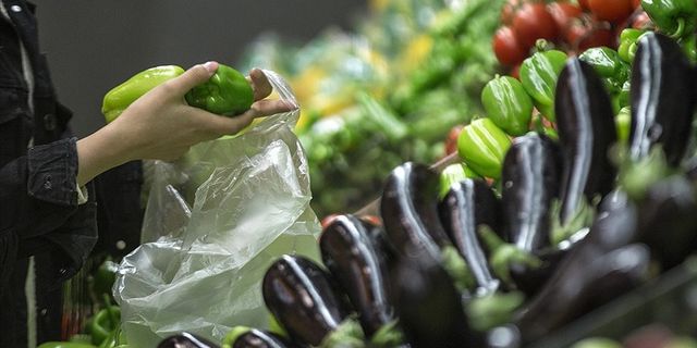 Sebze ve meyve fiyatları tarladan sofraya gelene kadar yüzde 400 artıyor