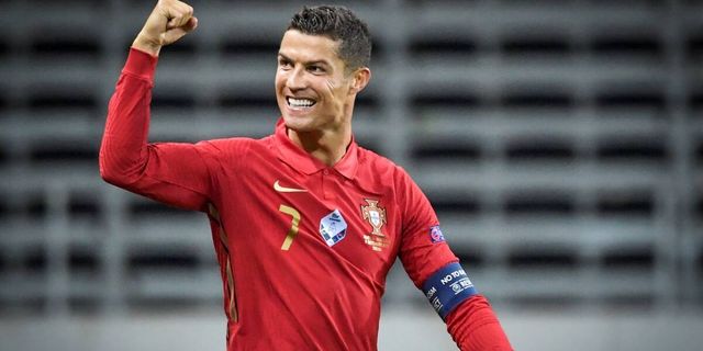 Ronaldo milli takımda 14,5 yıl sonra ilk kez yedek kaldı
