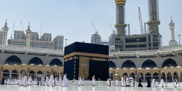 Suudi Arabistan'dan umre kararı: Ramazan ayında sadece bir kez...