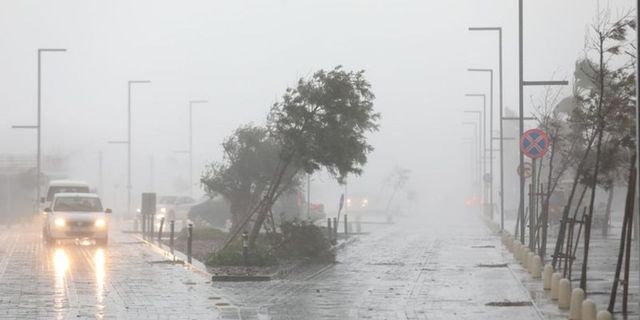 AFAD, Antalya'daki fırtınanın bilançosunu açıkladı