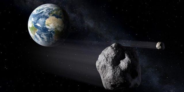 NASA tarih verdi! Dev asteroid Dünya'ya yaklaşıyor