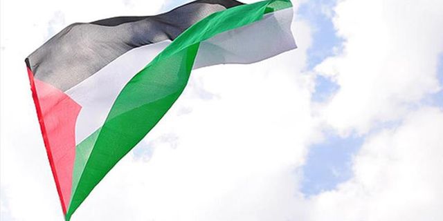 İsrailli bakandan, kamuda Filistin bayrağı yasağı