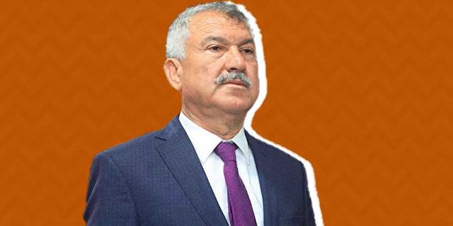 Zeydan Karalar, kütüphanede namaz kılan genci uyaran görevli hakkında açıklama yaptı