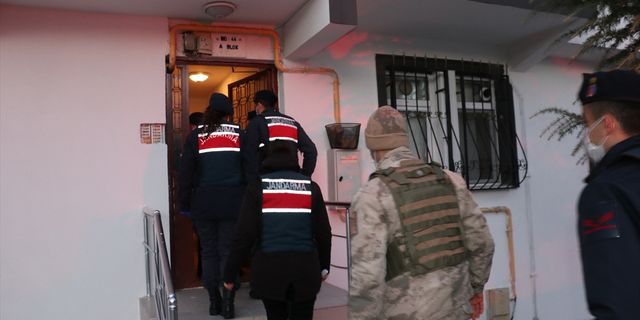 Kastamonu'da FETÖ operasyonunda 8 şüpheli yakalandı
