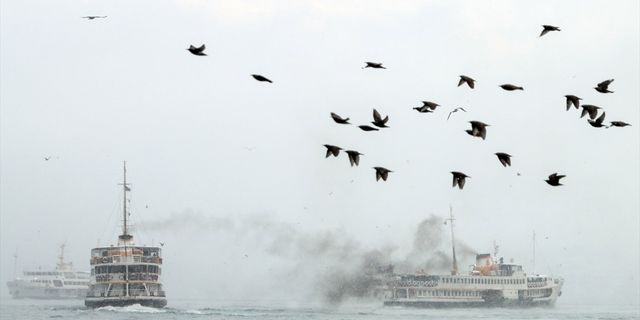 İstanbul'da bazı vapur seferleri yapılamıyor