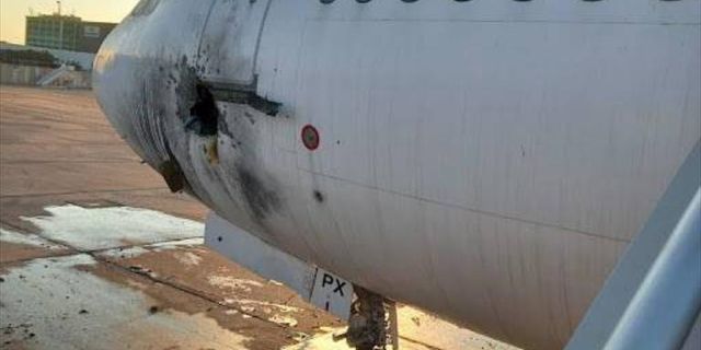 Bağdat Havalimanı'na füze saldırısı: Sivil uçak zarar gördü