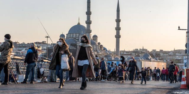 İstanbul'un nüfusunda 378 bin kişilik artış