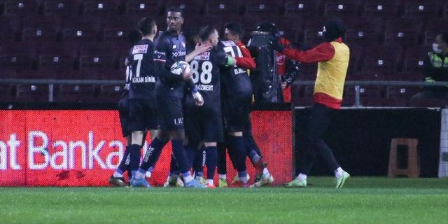 Antalyaspor, Hatayspor'u devirip tur atladı!