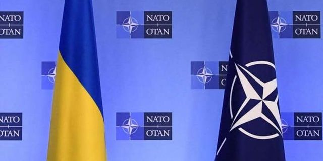 Zelenski: Ukrayna hızlı bir şekilde NATO üyeliğine başvuruyor