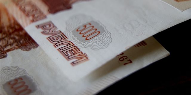 Rusya, yaptırımlar nedeniyle dış borcunu rubleyle ödemeye hazırlanıyor