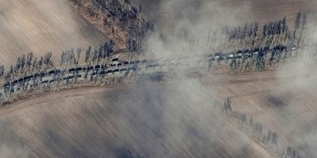 5 kilometrelik Rus askeri konvoyu Kiev'e ilerliyor