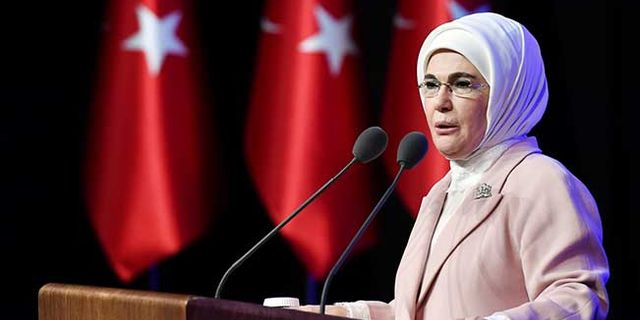 Emine Erdoğan: Kadınların ışığının tüm karanlıkları aydınlattığı bir dünya diliyorum