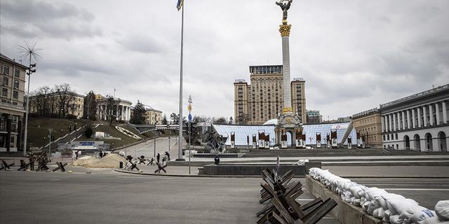 Kiev'de binden fazla "ısınma noktası" hazırlanıyor