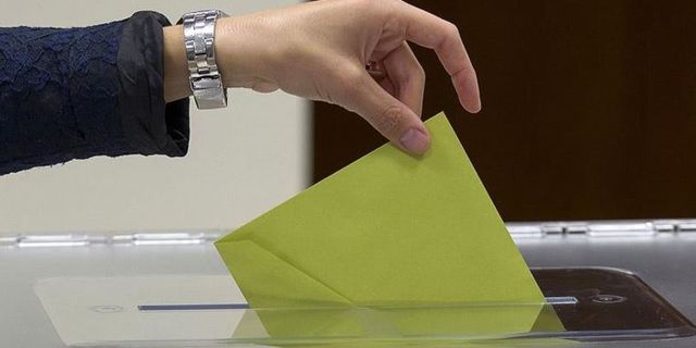 AK Parti'nin son oy oranı açıklandı