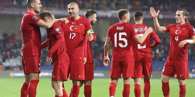 Portekiz - Türkiye maçının ilk 11'leri belli oldu!