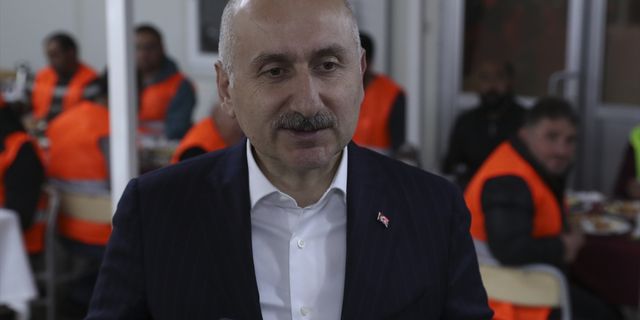 Karaismailoğlu: Kağıthane-İstanbul Havalimanı metrosu kasım ayında hizmette