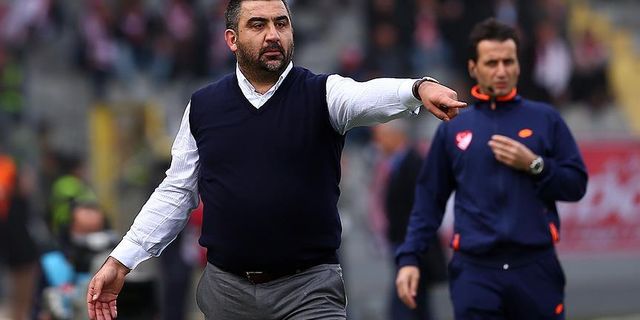 Ümit Özat'tan Ali Koç'a: Gidişin Aziz Yıldırım'dan beter olacak