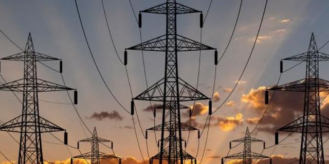 O ülkede 140 milyon kişi elektriksiz kaldı!