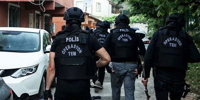 İstanbul'daki PKK/KCK'lı terörist, kırsaldaki dokümanlarla tespit edildi