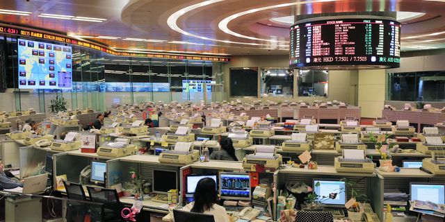 Hong Kong, Fed'i izleyerek gösterge faiz oranını 75 baz puan artırdı