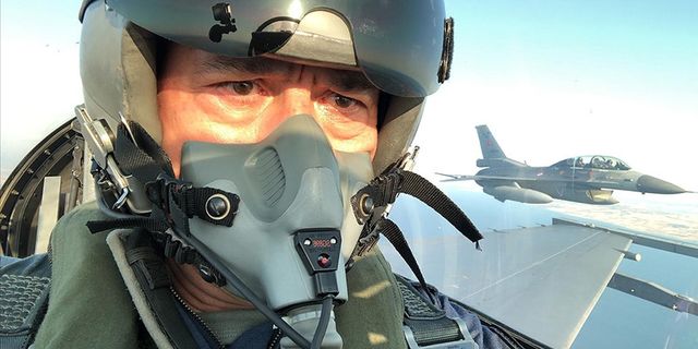 Bakan Akar: Hava Kuvvetlerimiz üstlendiği görevleri başarıyla yerine getirmektedir