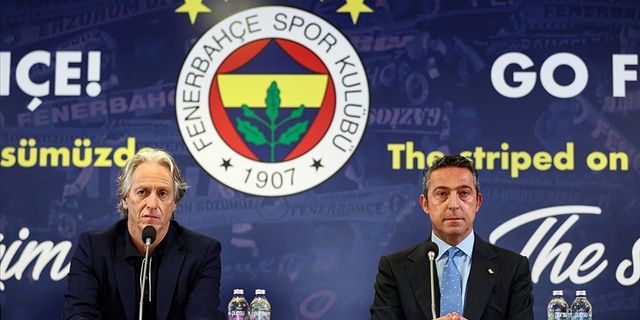 Fenerbahçe'nin yeni teknik patronu Jesus resmi imzayı attı! Önemli açıklamalar...