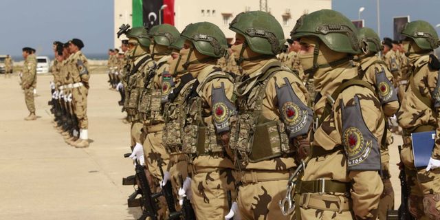 Libya ordusuna ‘siyaset’ uyarısı