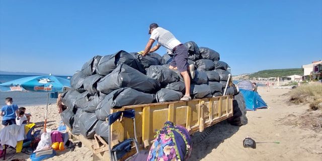 Saros Körfezi sahillerinden 3 günde 150 kamyon çöp toplandı