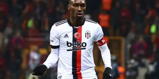 Atiba Hutchinson, Beşiktaş'a veda etti