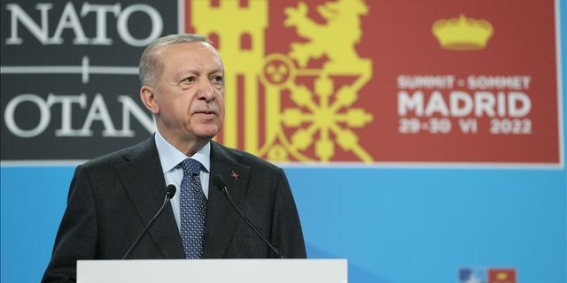 Erdoğan: Türkiye, İsveç, Finlandiya üçlü muhtırası diplomatik bir zaferdir