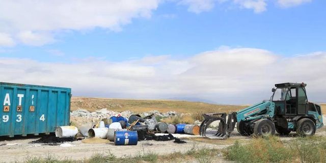 Konya'da boş araziye bırakılan kimyasallarla ilgili rekor ceza