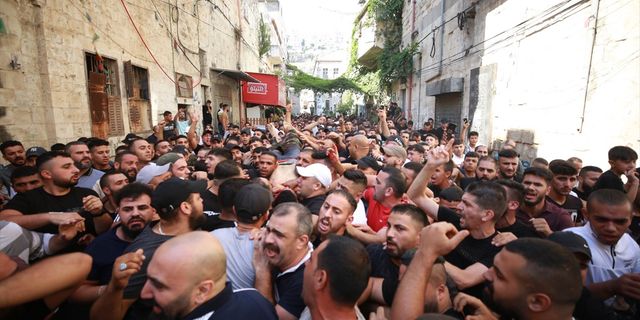 İşgalci İsrail güçleri işgal altındaki Batı Şeria'da 2 Filistinliyi öldürdü