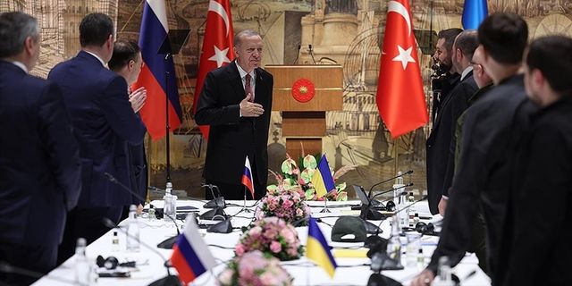 Le Figaro: Erdoğan’ın diplomasisi Türkiye’yi uluslararası sahnede vazgeçilmez konuma getirdi