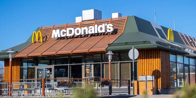 McDonald’s, Kazakistan’daki faaliyetlerini durdurdu