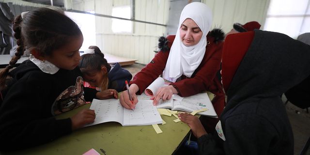İşgalci İsrail, işgal altındaki Batı Şeria'da Filistinlilere ait okul için yıkım kararı çıkardı