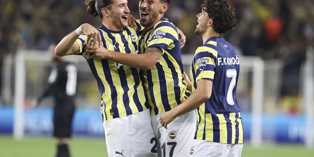 Fenerbahçe, AEK Larnaca'yı mağlup etti