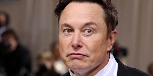 Elon Musk'tan tarihi rekor! 200 milyar dolar kaybetti